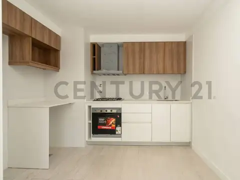 Conesa 4400, Piso 0