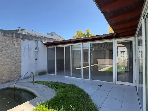 Casa en Venta en Granadero Baigorria, USD 165.000