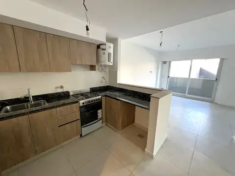 Exc. Monoambiente divisible con Balcón - Cochera Opcional / SUM - Parrillas - Piscina - Solárium