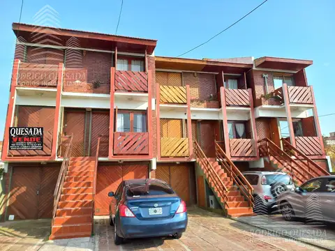 Excelente Triplex en Av. Costanera  al 1400 - OPORTUNIDAD  - RETASADO