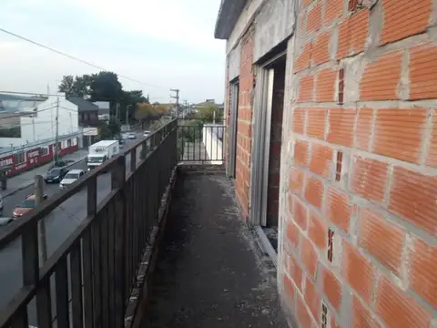 Av. Don Bosco 5000, Piso 1