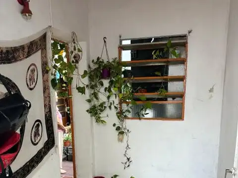Depto Tipo Casa 4 ambientes con 1 baño
