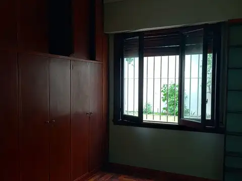 Depto Tipo Casa en Alquiler de 3 ambientes