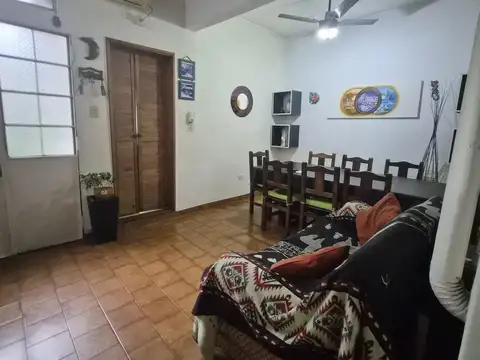 Depto Tipo Casa en Alquiler de 2 dormitorios