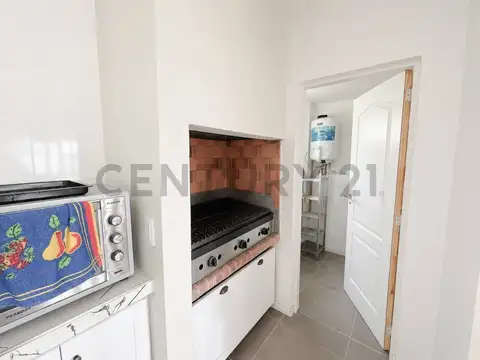 Casa 2 ambientes con 1 baño