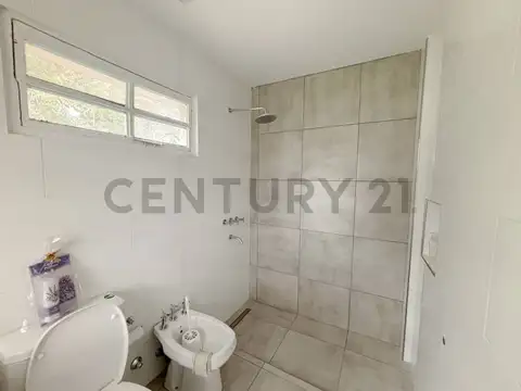 VENTA CASA MODERNA DE 2 AMBIENTES EN COLINA ALEGRE – AMPLIO LOTE