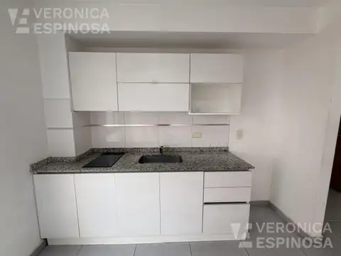 Departamento en venta, de un ambiente, Morón Sur