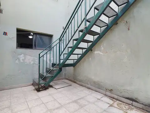 Depto Tipo Casa en Venta 41 años