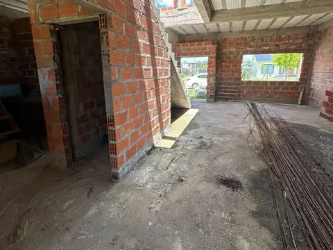 Casa 3 ambientes con 3 baños
