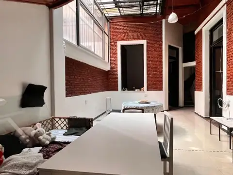 Salta 700, Piso pb
