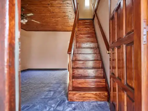 Casa 3 ambientes con 2 baños