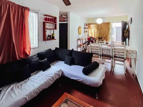 Departamento en Venta en Los Hornos, USD 36.000