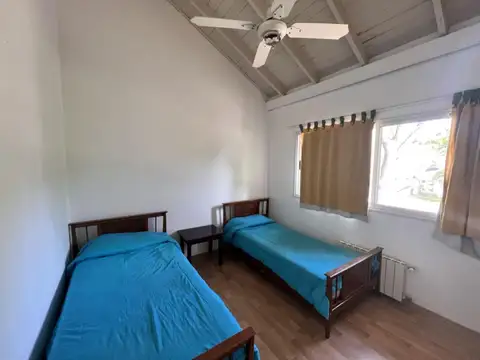 Casa 6 ambientes con 3 baños