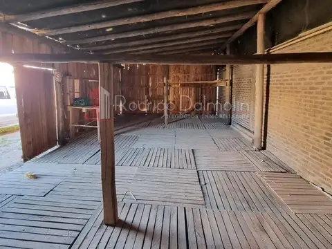 VENDO. importante predio sobre Bv. San Lorenzo. Concordia,