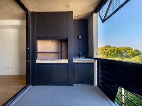 Exclusivo semipiso 4 Amb c/ Parilla priv. V. Luro