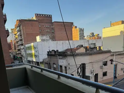 VENTA DEPTO 1 DORM CON BALCON EN BARRIO NORTE-SMT