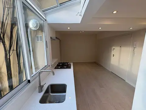 Departamento en Venta en Parque Chacabuco, USD 85.000