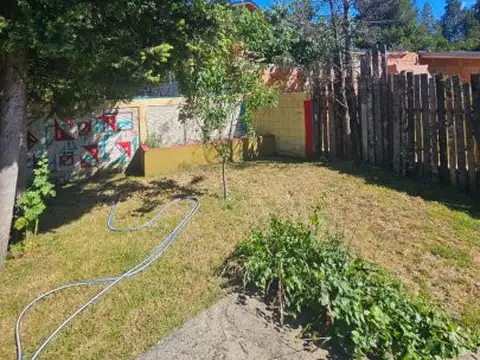 CASA EN VENTA EN LAGO PUELO CHUBUT