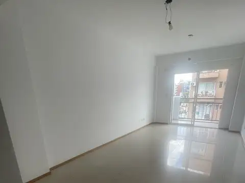 Departamento en Alquiler en Villa del Parque, $ 730.000