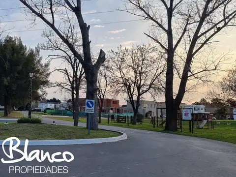 Terreno en Venta de 882,0 m2