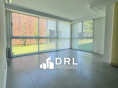 Av. Republica de China  al 1400