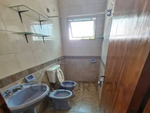 Mognaschi 1600, Piso 0