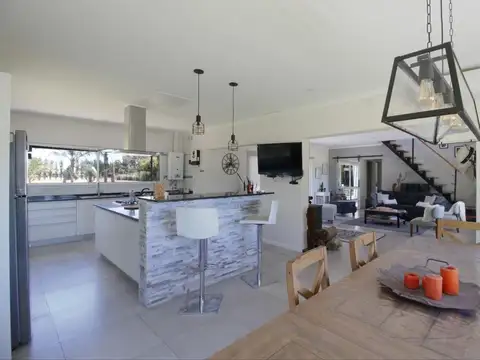 Casa en Venta en Chacras de Uribelarrea, USD 339.500