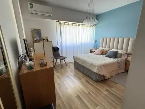 Hermoso triplex en p/alta 3 dormis, balcon, terraza -2 baños