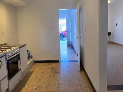 CASA UN DORMITORIO RECICLADA