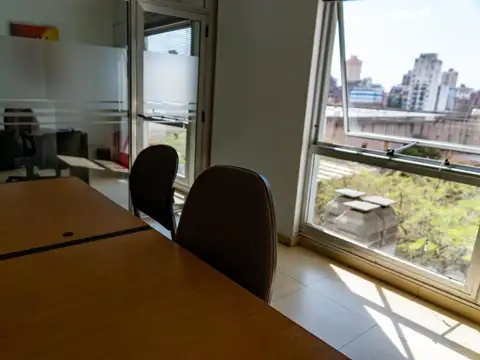 Oficina en Alquiler en Centro, $ 450.000