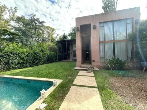 Casa en venta -  Parque Leloir