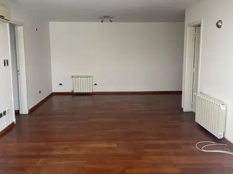 Juan José Paso 100