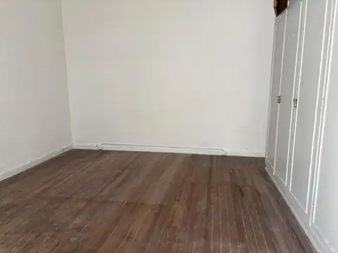 Depto Tipo Casa 2 ambientes con 1 baño