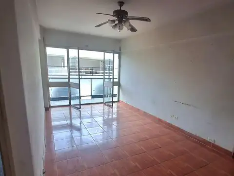 Departamento en Venta 2 Ambientes Balvanera luminoso!