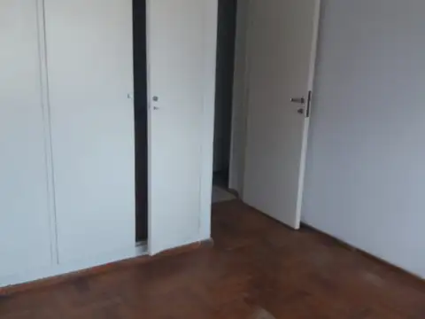 Departamento en Alquiler en Echesortu, $ 700.000