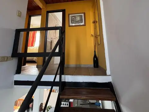 Depto Tipo Casa 4 ambientes con 1 baño