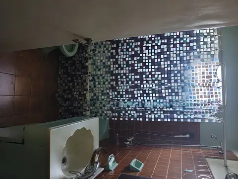Venta en Block, 2 locales más depto ph de 3 ambientes