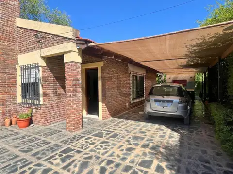 Casa 4 ambientes con 1 baño
