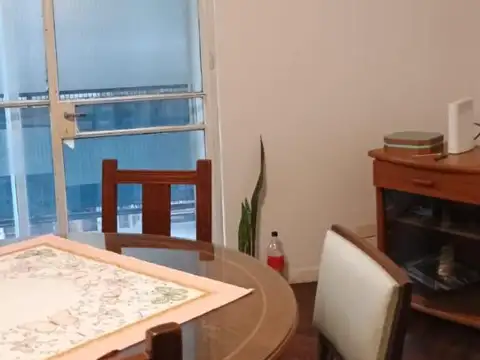 Hipolito Yrigoyen 2900, Piso 1