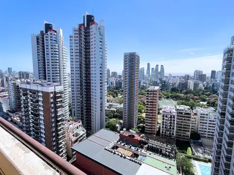 Beruti al 3300, entre Bulnes y Coronel Diaz av.