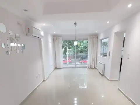 Avda 25 e/ 57 y 58 - Departamento  2 dormitorios c/ cochera