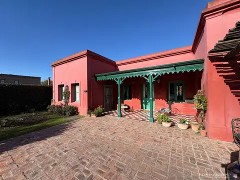 Casa en Venta en Manzanares, USD 330.000