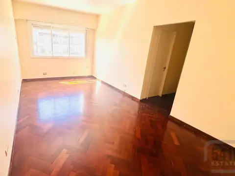 VENTA Depto 3 ambientes contrafrente con dependencia en Almagro