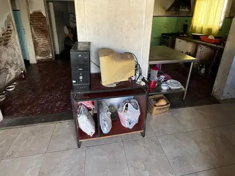 Casa en venta - sixto fernandez 2070