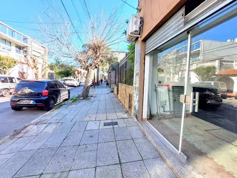 Local en Alquiler en Ramos Mejía, $ 900.000