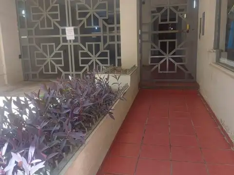 Oficina/Consultorio 114 m² en PB con Entrada Independiente