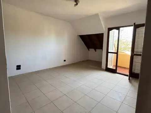 Departamento en Alquiler de 4 ambientes