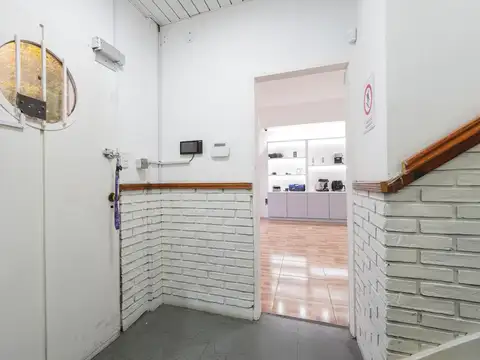 Venta Deposito 1959 m2 cubiertos Distrito Tecnológico Parque Patricios