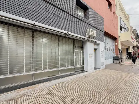 Galpon en Venta 69  mts Fondo