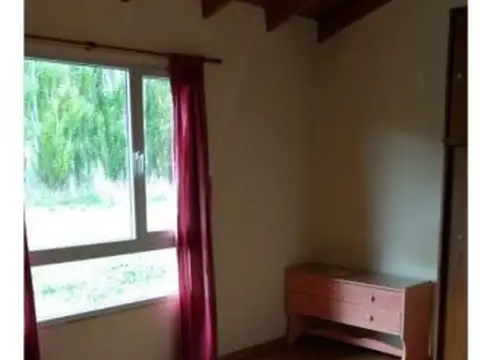 Casa de 4 Ambientes y hermoso parque en Los Antiguos, Santa Cruz